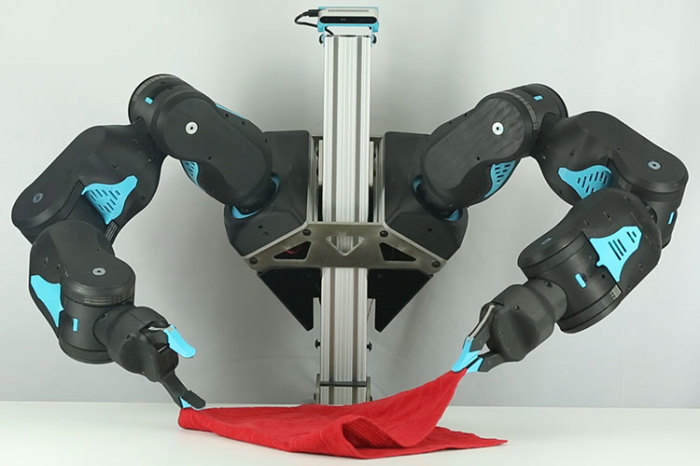 Робот Blue, который имеет недорогую себестоимость, но при этом хорошо работает. /Фото: news.berkeley.edu