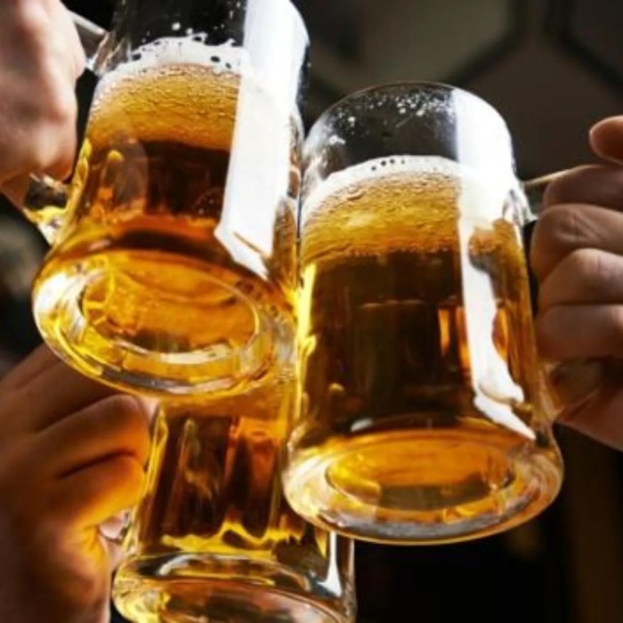 В отличие от вина или ликера, пиво не становится вкуснее от длительного хранения. /Фото: am.com.mx