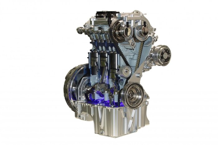 Типичная «жертва» даунсайзинга - трехцилиндровый 1-литровый двигатель Ford EcoBoost на 125 л.с. | Фото: yandex.net 