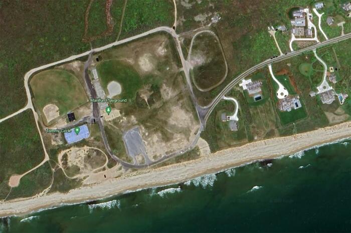Ядерное убежище Джона Кеннеди на территории военной базы острова Нантакет (штат Массачусетс, США). | Фото: loveproperty.com.