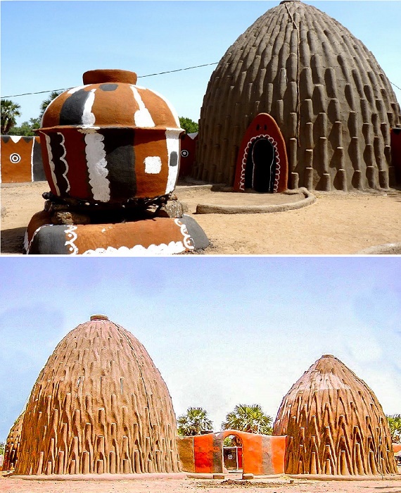 Несколько древних поселений отстроили заново и превратили в аутентичный археологический памятник (Case Obus, Камерун). 