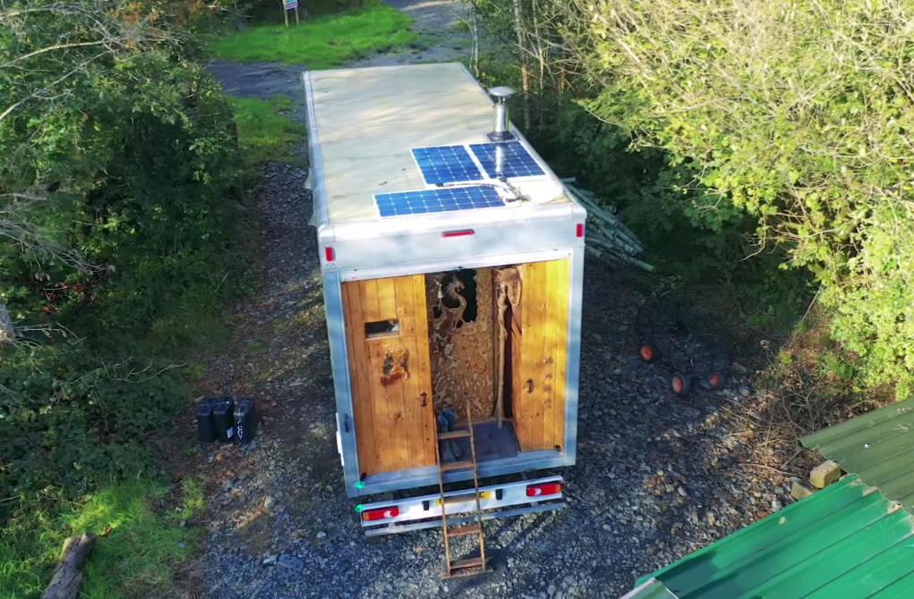 Radagast полностью автономен. Radagast полностью автономен.