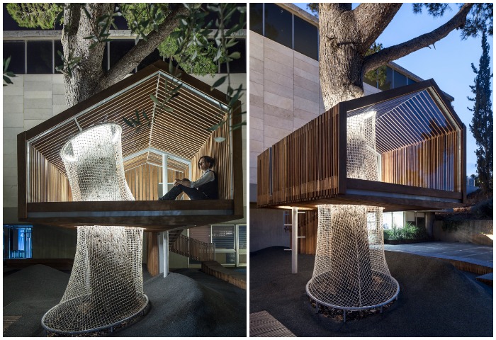 В темное время суток домик на дереве превращается в особенный арт-объект (Israel Museum, Иерусалим).