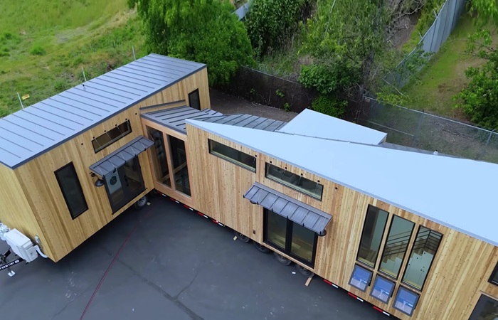       (Urban Park Max Linked).