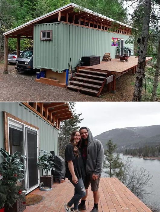 Терраса с видом на реку.