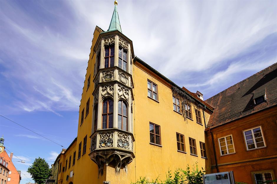 Здание Старейшего совета в Фуггерае.