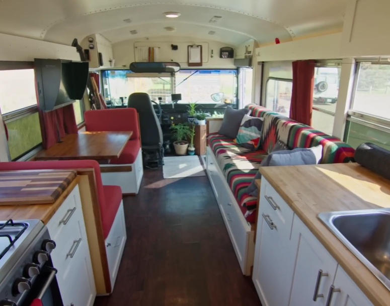 Общие жилые зоны предусматривают открытую планировку.