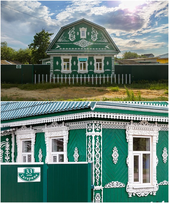 После смерти Владимира Акулова его сын обновил фасад дома и выставил его на продажу.