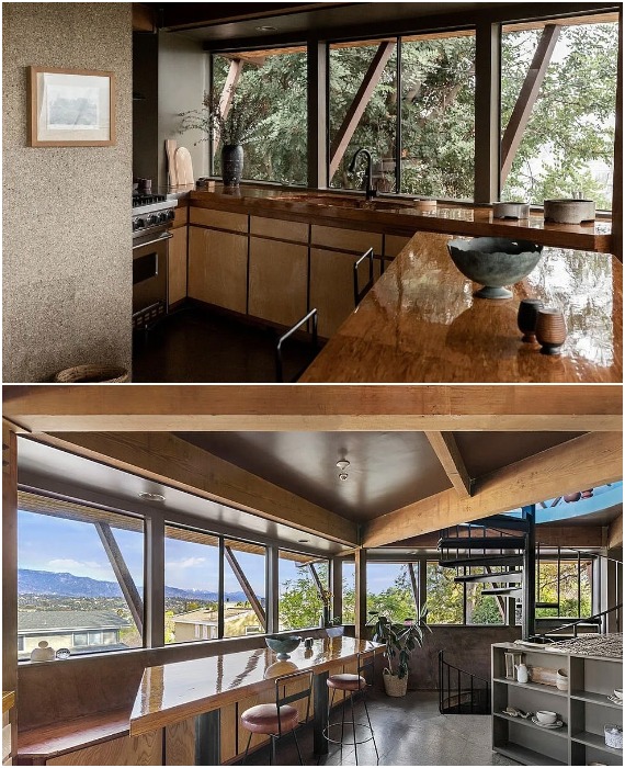 Просторная кухня с захватывающими видами на живописный пейзаж порадует новых владельцев (Geodesic Dome House, Лос-Анджелес).