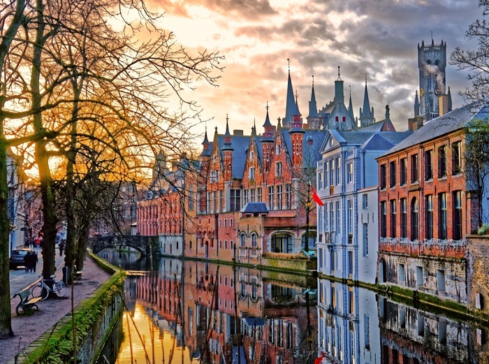 Брюгге – самый романтичный город Бельгии, где словно остановилось время