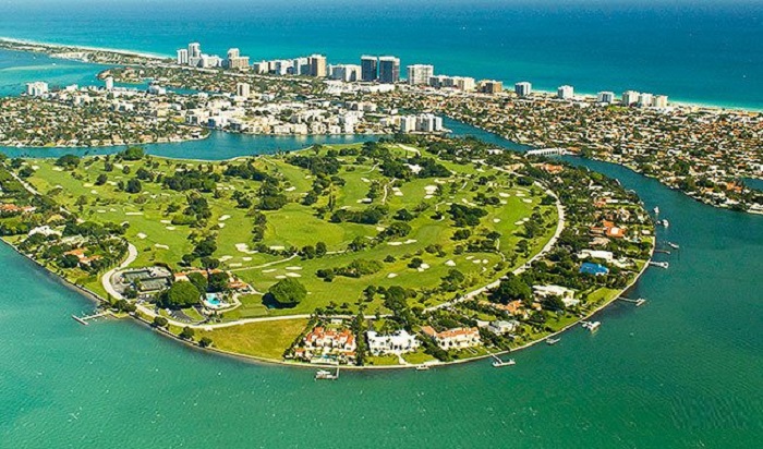 Остров Индиан-Крик имеет славу «бункера миллиардеров», скрытого от глаз простого народа (Майами, штат Флорида). | Фото: seasidepropertiesgroup.com.