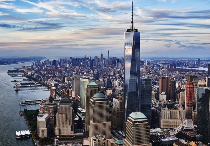 Всемирный торговый центр One построен на том месте, где когда-то стояли Башни-близнецы, обрушившиеся после террористической атаки 11 сентября 2001 года (Нью-Йорке, США). | Фото: culturalheritageonline.com.