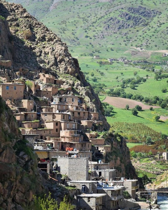 Деревня Хаджиж в провинции Керманшах (Иран). | Фото: sanaei.livejournal.com.