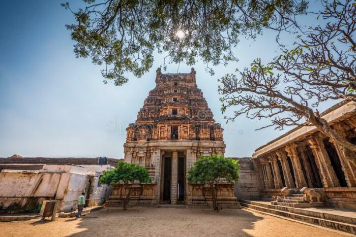 Один из храмов Виджаянагары – столицы великой индуистской Виджаянагарской империи (Индия). | Фото: dergachev-va.livejournal.com.
