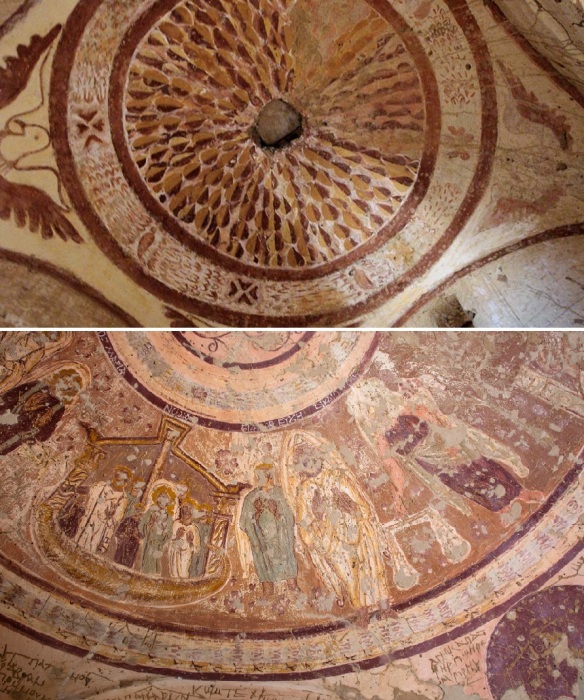 В Некрополе Эль-Багават сохранилось множество куполообразных мавзолеев, где можно увидеть фрески и скульптурные элементы (Kharga Oasis, Египет).