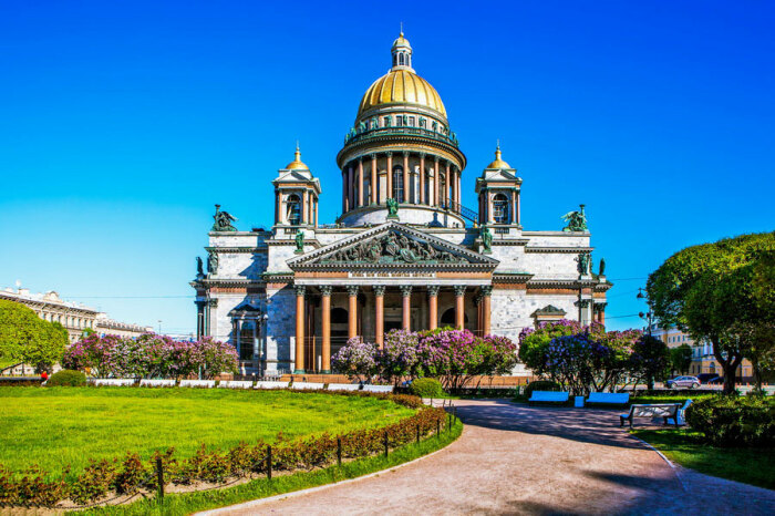 Исаакиевский собор – самый грандиозный храмовый комплекс Санкт-Петербурга. | Фото: peterburg.center.