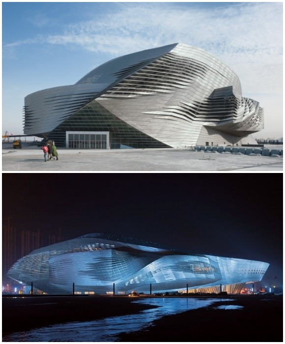 Dalian International Conference Center – одна из главных достопримечательностей северо-восточного города Китая.