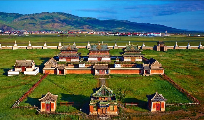 «Сотня сокровищ» древней Монголии: тайны буддийского монастыря, основанного в Средневековье (Erdene Zuu Hyid). | Фото: travellerspoint.com.