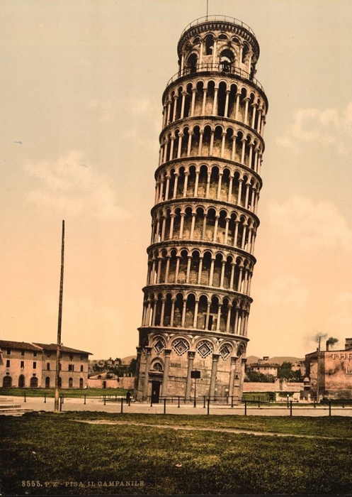 Наклон башни был заметен невооруженным глазом еще со времен строительства (Пизанская башня 1890-1900 г.). | Фото: mymodernmet.com.