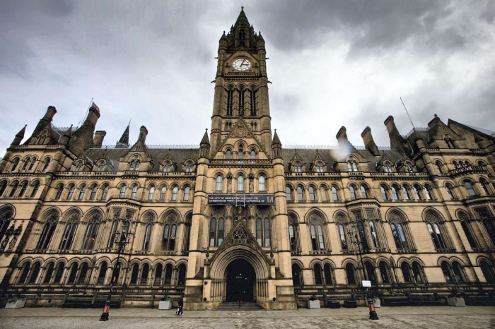 Manchester Town Hall считается одним из лучших архитектурных объектов в Великобритании, построенном в жанре неоготики (Великобритания). | Фото: britainallover.com.