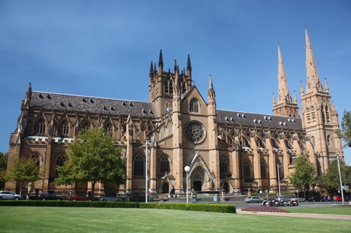 Собор Святой Марии является достопримечательностью Сиднея и одним из самых значимых архитектурных объектов Австралии, история которого восходит к 1860-м годам (Австралия). | Фото: stmaryscathedral.org.au.