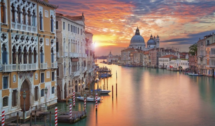  Венеция – по-настоящему романтичный и очаровательный островной регион (Италия). | Фото: equatorial.by.