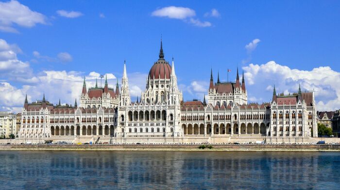 Здание Парламента Венгрии является самым известным и потрясающим административным комплексом мира (Будапешт). | Фото: budapest.org.