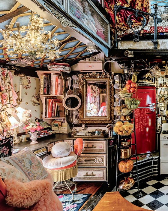 Сказочная половина принцессы. Сказочная половина принцессы.