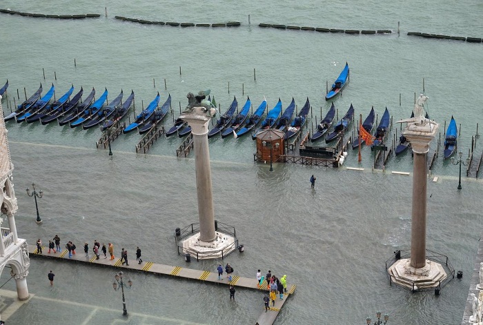 Наводнение в Венеции.