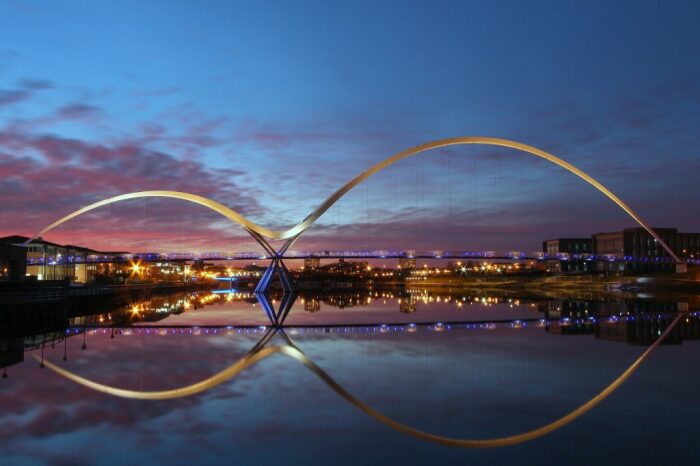 Infinity Bridge –  ,     -- (). | : expedition.uk.com.