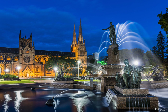 Композиция фонтана вдохновлена древними мифами и легендами (The Archibald Fountain, Сидней). | Фото: katinidewi.blogspot.com.