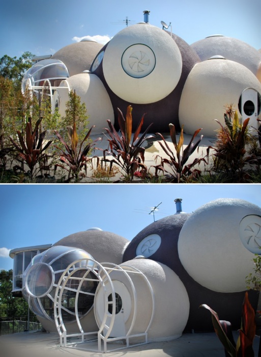  Bubble House        1981       ().