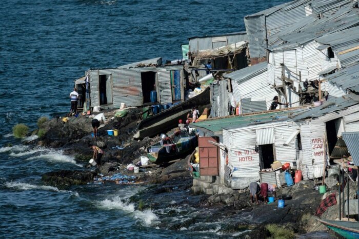 На Мигинго очень строго наказывают воров – их изгоняют из острова, не давая возможность хорошо зарабатывать на рыбалке (Африка). | Фото: cameralabs.org.