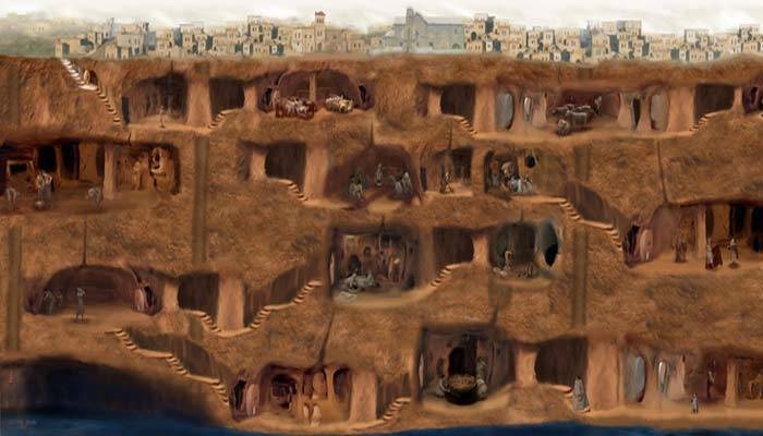 Некоторые подземные города Каппадокии уходили на несколько десятков метров в глубину скалы и состояли из 6-8 ярусов. | Фото: istanbul-life.info.