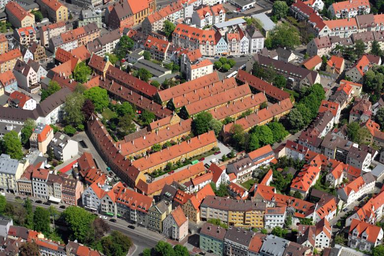 «Квартал Фуггеров» – первый проект социального жилья в мире.