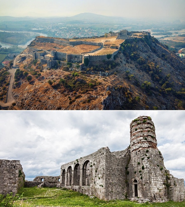 Благодаря своему стратегическому расположению замок играл важную военную и политическую роль в истории нескольких государств, существовавших на территории современной Албании (The Rozafa Castle).