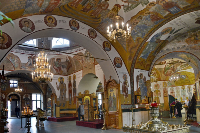 В последние годы Храм Великомученика Георгия Победоносца в Грузинах открыт для верующих. | Фото: drive2.ru.