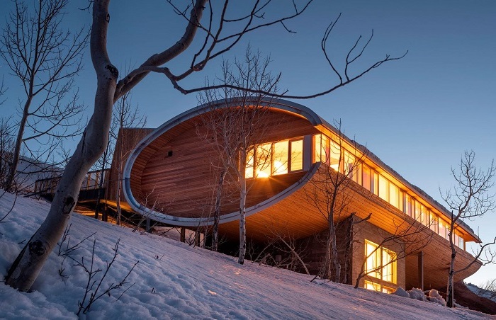 Современный модернистский дом в Скалистых горах США. | Фото: metalocus.es.