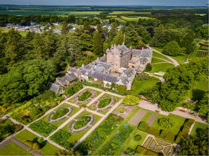 Завораживающая красота шотландского замка Каудор, который прославился благодаря Шекспиру. | Фото: secret-scotland.com.