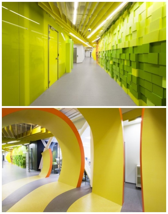 Яркие коридоры офиса для интернет-компании «Яндекс» в Санкт-Петербурге (Россия).