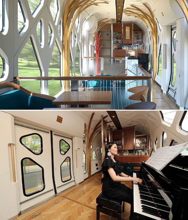 Помимо ресторана в поезде есть свой пиано-бар (Train Suite Shiki-shima). | Фото: bigpicture.ru.