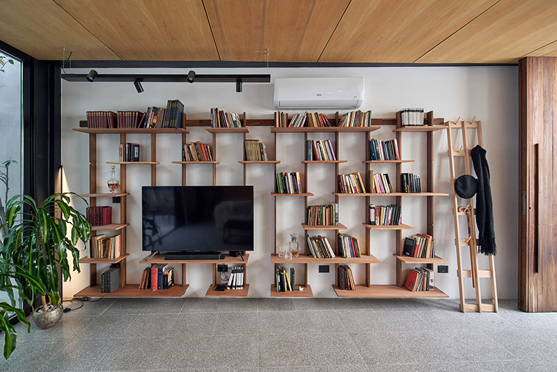 Развлечения на любой вкус (House Elena's, Буэнос-Айрес).