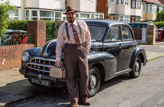 Аарон Уайтсайд ездит на автомобиле марки Morris Oxford 1952 года выпуска. | Фото: bigpicture.ru.