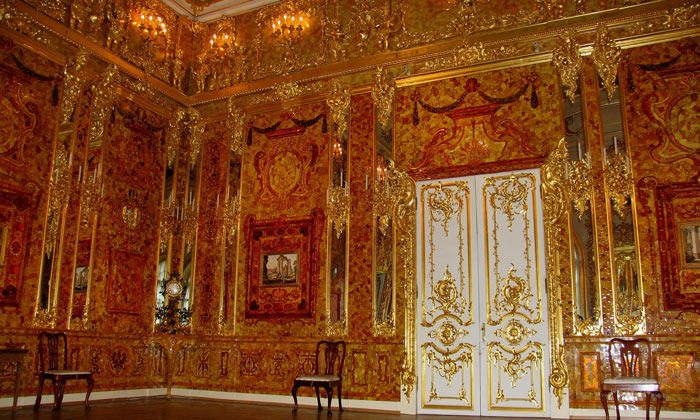 Янтарная комната – жемчужина Екатерининского дворца. | Фото: o-kaliningrade.ru