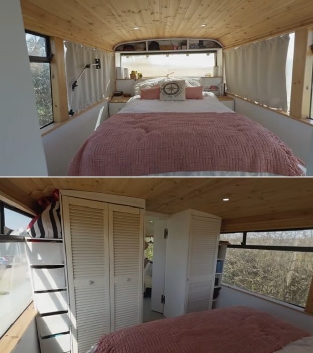 Уединенная и просторная спальня обустроена на втором уровне.