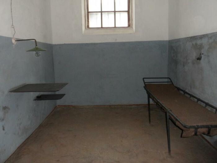 В камерах Шлиссельбургской крепости-тюрьмы появилось электричество. | Фото: anashina.com.
