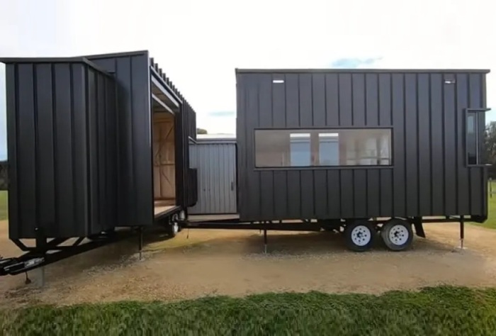 Два крошечных дома объединяют, чтобы получилось просторное жилище. | Фото: homecrux.com.