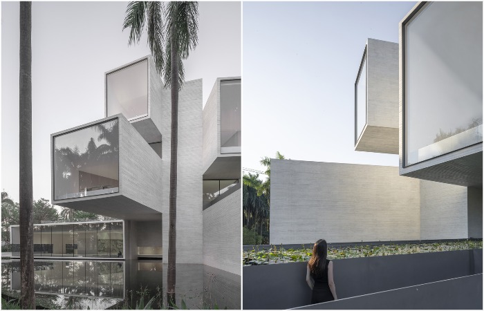 «Окна-видоискатели» на разных уровнях Музея.