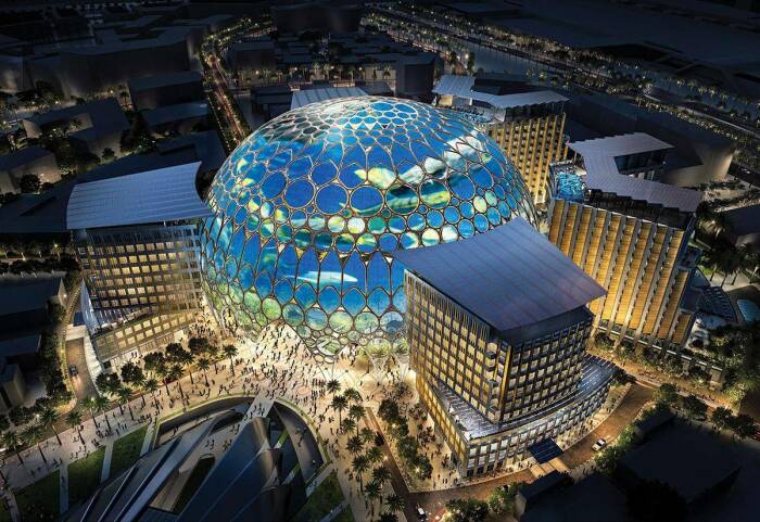 Площадь Al Wasl Plaza стала местом отдыха и развлечений для посетителей юбилейной, 50 выставки ЭКСПО 2020. | Фото: expo2020dubai.com.