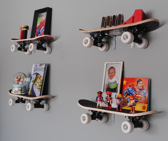 Скейт-полки для деткой комнаты.